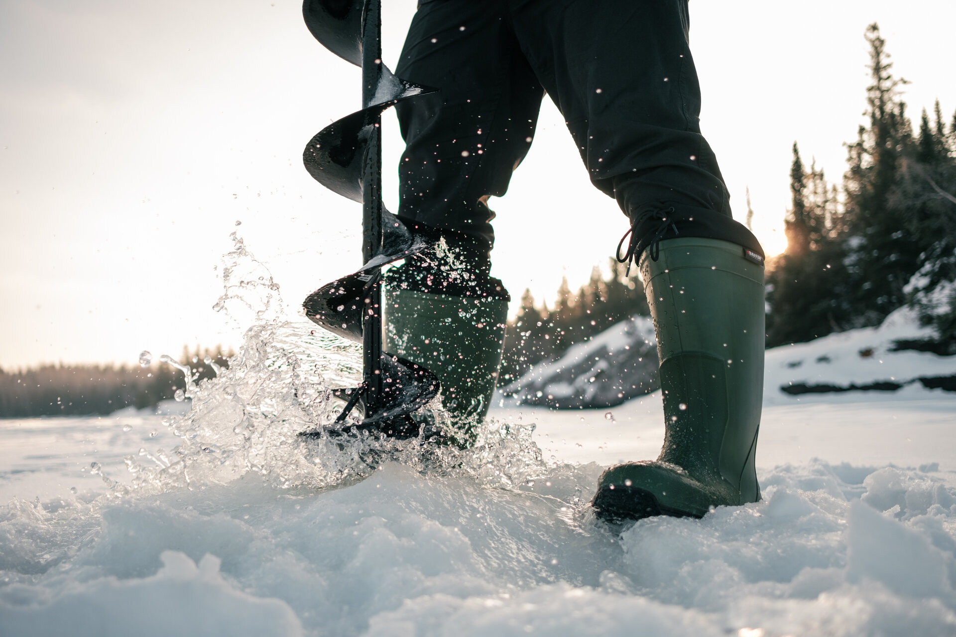 Men s Ice Fishing Baffin Born in the North 79